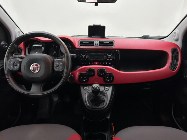 Fiat Panda occasion Grijs bij ALJ Auto in Zeeland 8