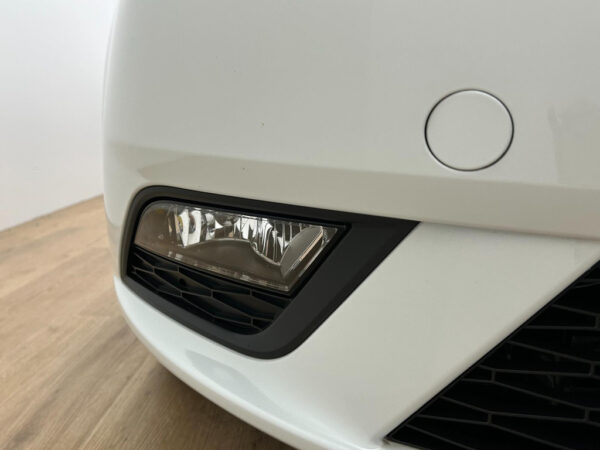 SEAT Ibiza occasion Wit bij ALJ Auto in Zeeland 38
