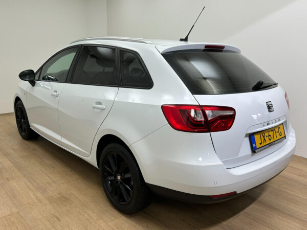 SEAT Ibiza occasion Wit bij ALJ Auto in Zeeland 4