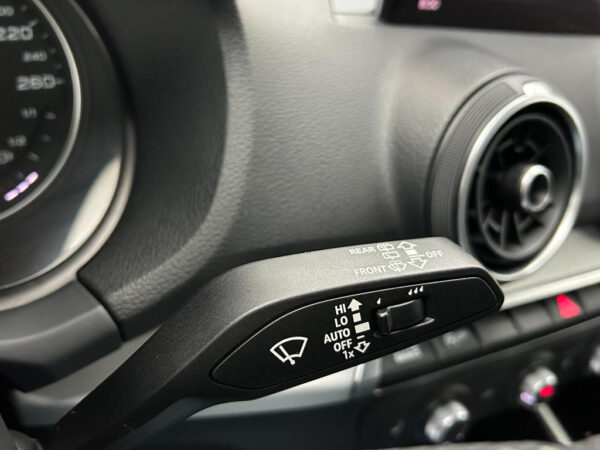 Audi Q2 occasion Grijs bij ALJ Auto in Zeeland 16