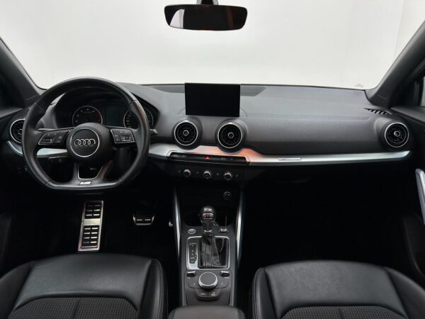 Audi Q2 occasion Grijs bij ALJ Auto in Zeeland 9