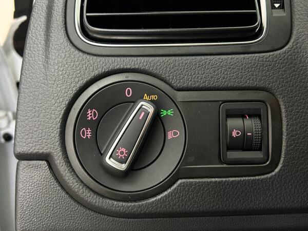 Volkswagen Polo occasion Wit bij ALJ Auto in Zeeland 15