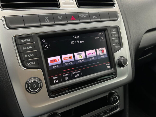 Volkswagen Polo occasion Wit bij ALJ Auto in Zeeland 24