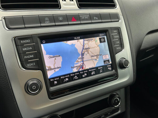 Volkswagen Polo occasion Wit bij ALJ Auto in Zeeland 28