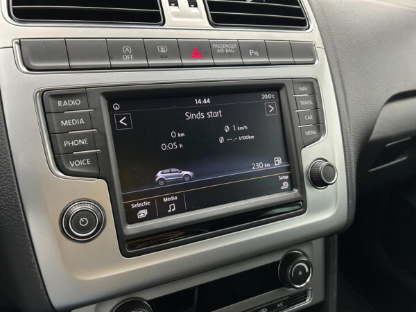 Volkswagen Polo occasion Wit bij ALJ Auto in Zeeland 29