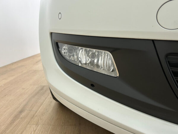 Volkswagen Polo occasion Wit bij ALJ Auto in Zeeland 36