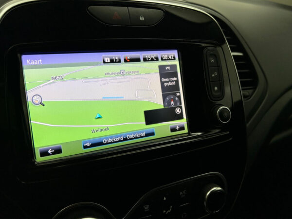 Renault Captur occasion Grijs bij ALJ Auto in Zeeland 29