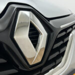 Renault Captur occasion Grijs bij ALJ Auto in Zeeland 39