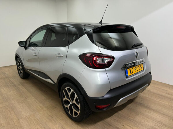 Renault Captur occasion Grijs bij ALJ Auto in Zeeland 4