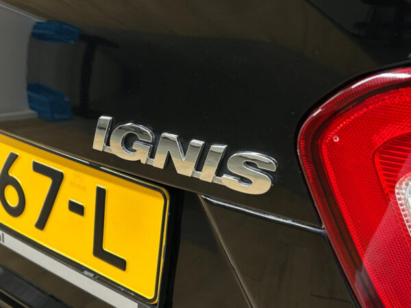 Suzuki Ignis occasion Zwart bij ALJ Auto in Zeeland 5