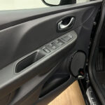 Renault Clio occasion Zwart bij ALJ Auto in Zeeland 11