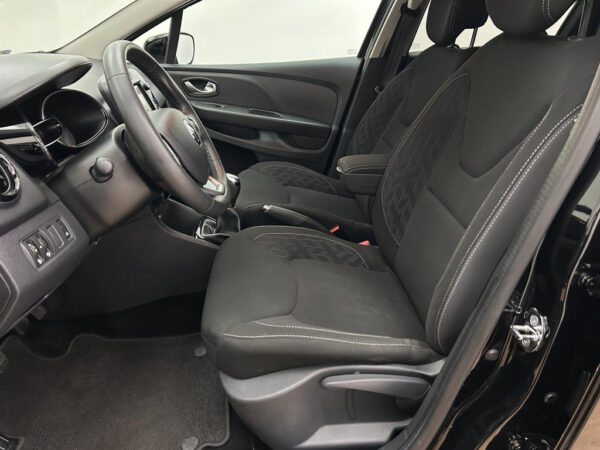 Renault Clio occasion Zwart bij ALJ Auto in Zeeland 12