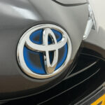 Toyota Yaris occasion Grijs bij ALJ Auto in Zeeland 33