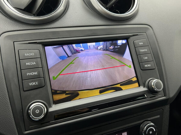 SEAT Ibiza occasion Wit bij ALJ Auto in Zeeland 25