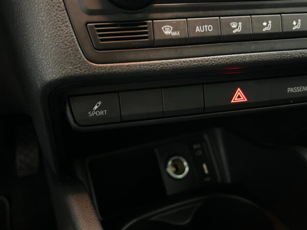 SEAT Ibiza occasion Wit bij ALJ Auto in Zeeland 26