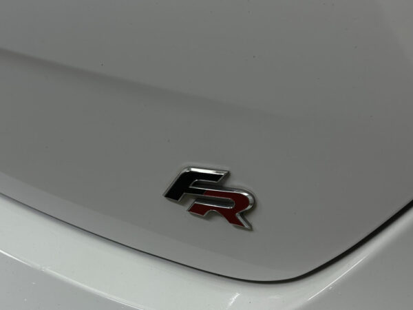 SEAT Ibiza occasion Wit bij ALJ Auto in Zeeland 5