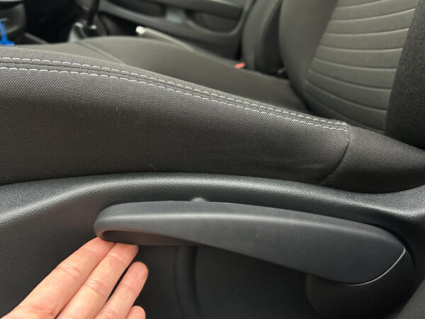 Renault Clio occasion Grijs bij ALJ Auto in Zeeland 12