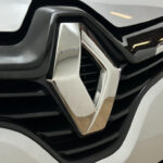 Renault Clio occasion Grijs bij ALJ Auto in Zeeland 29