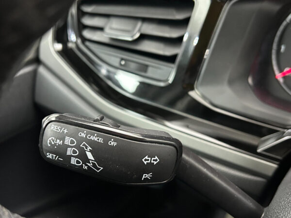 Volkswagen Polo occasion Grijs bij ALJ Auto in Zeeland 14