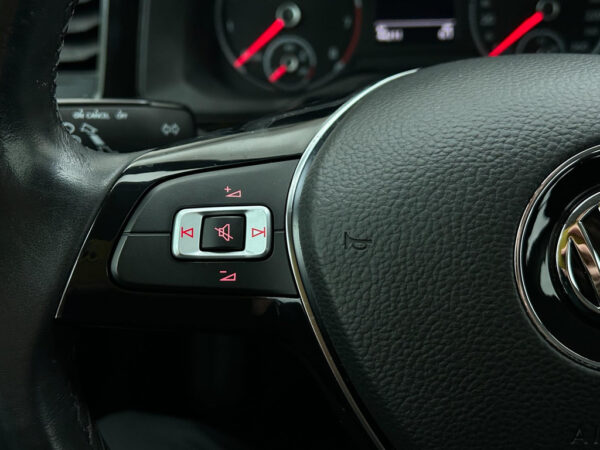 Volkswagen Polo occasion Grijs bij ALJ Auto in Zeeland 16