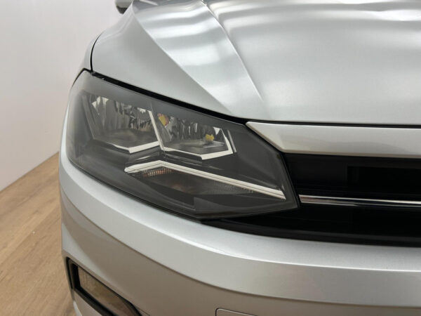 Volkswagen Polo occasion Grijs bij ALJ Auto in Zeeland 28