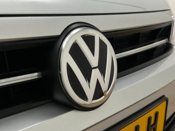Volkswagen Polo occasion Grijs bij ALJ Auto in Zeeland 30