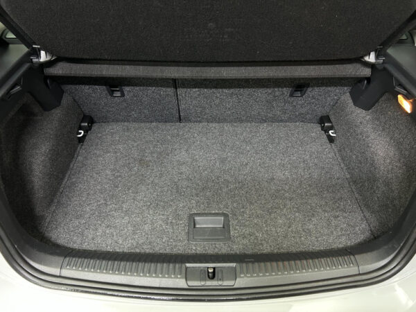 Volkswagen Polo occasion Wit bij ALJ Auto in Zeeland 6