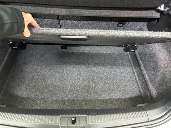 Volkswagen Polo occasion Wit bij ALJ Auto in Zeeland 7