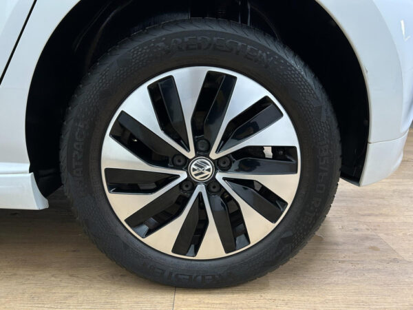 Volkswagen Polo occasion Wit bij ALJ Auto in Zeeland 8