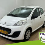 Peugeot 107 occasion Wit bij ALJ Auto in Zeeland 1