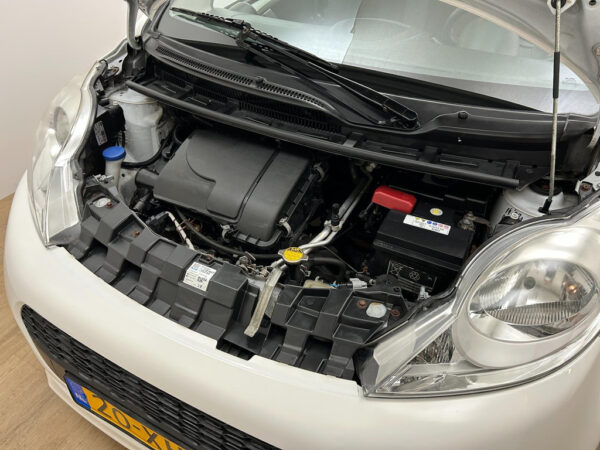 Peugeot 107 occasion Wit bij ALJ Auto in Zeeland 15