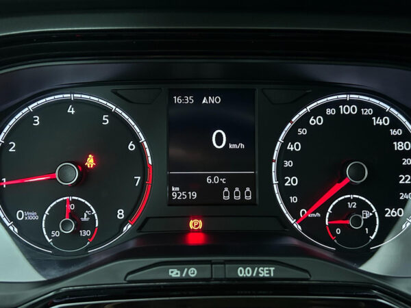 Volkswagen  Polo occasion Zwart bij ALJ Auto in Zeeland 15