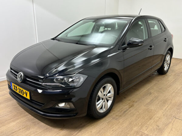 Volkswagen  Polo occasion Zwart bij ALJ Auto in Zeeland 3