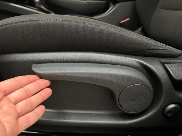 Hyundai KONA occasion Rood bij ALJ Auto in Zeeland 13