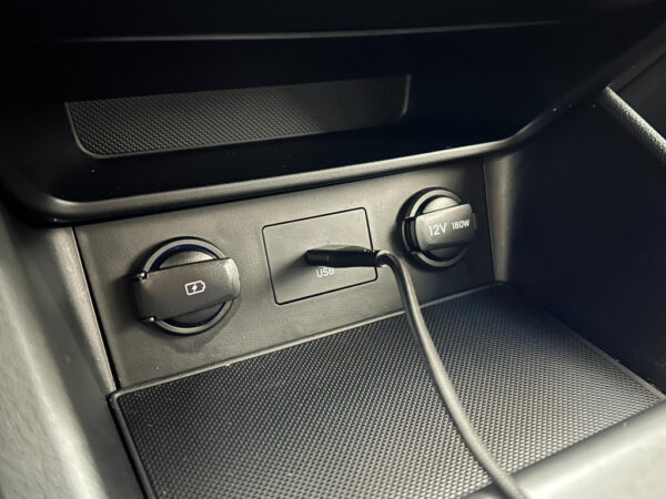 Hyundai KONA occasion Rood bij ALJ Auto in Zeeland 27