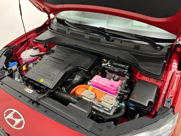 Hyundai KONA occasion Rood bij ALJ Auto in Zeeland 39