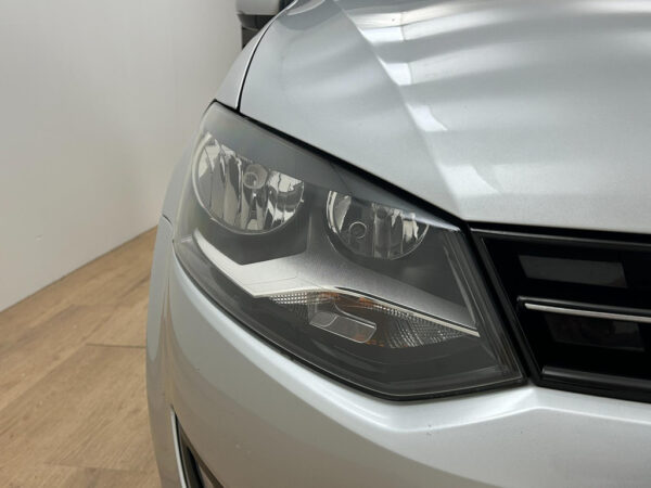 Volkswagen Polo occasion Grijs bij ALJ Auto in Zeeland 25