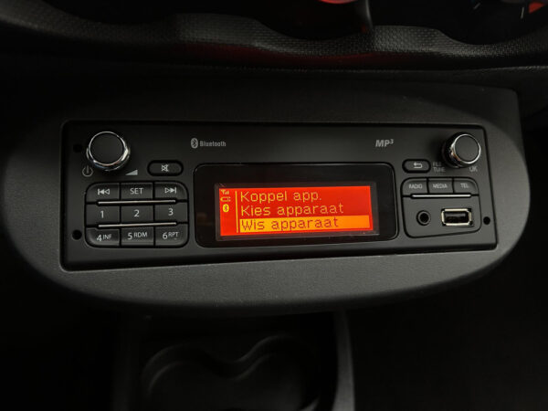 Renault Twingo occasion Wit bij ALJ Auto in Zeeland 18