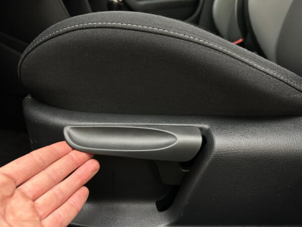 Volkswagen Polo occasion Grijs bij ALJ Auto in Zeeland 14