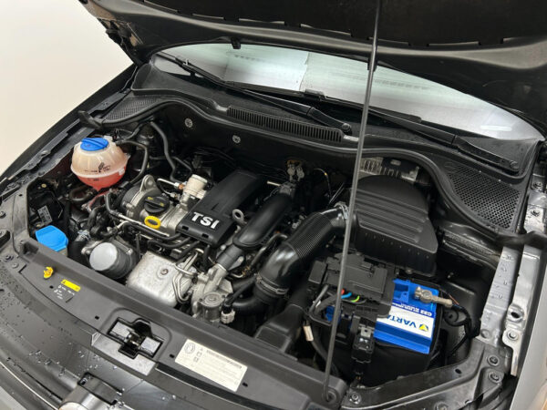 Volkswagen Polo occasion Grijs bij ALJ Auto in Zeeland 28