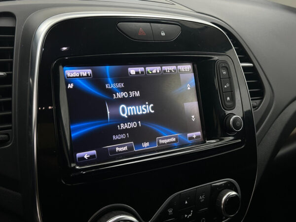 Renault Captur occasion Wit bij ALJ Auto in Zeeland 18