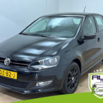 Volkswagen Polo occasion Zwart bij ALJ Auto in Zeeland 1