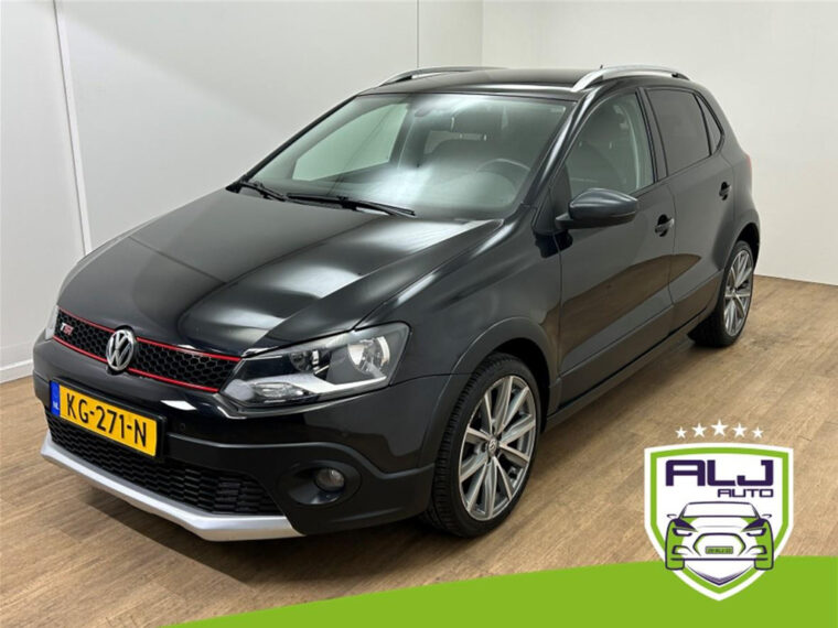 Volkswagen Polo occasion Zwart bij ALJ Auto in Zeeland 1